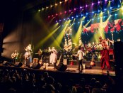 Un día en la vida música en vivo